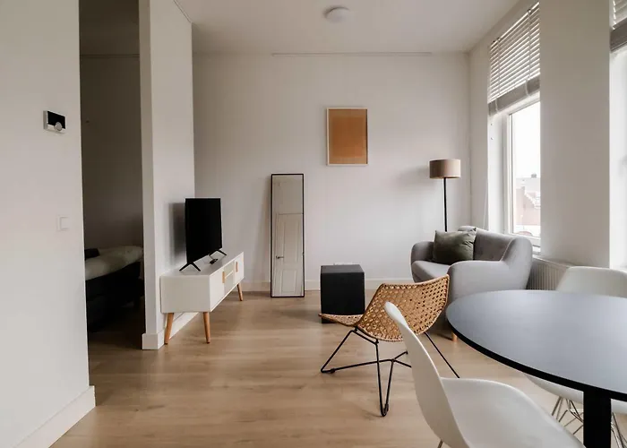 Cosy In West Rotterdam