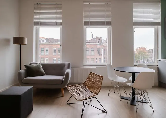 아파트 Cosy In West *